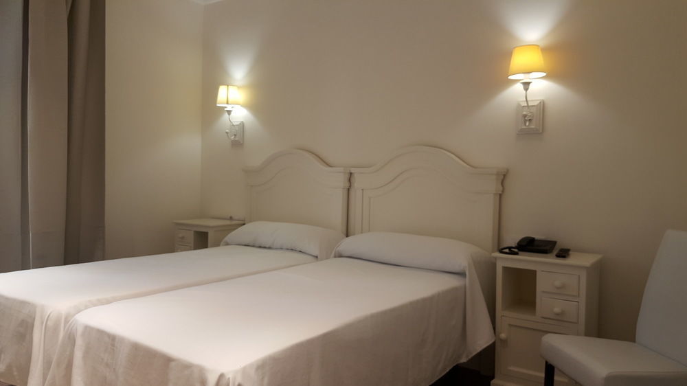 Apartamentos Mr La Racona Santa Llucia エクステリア 写真