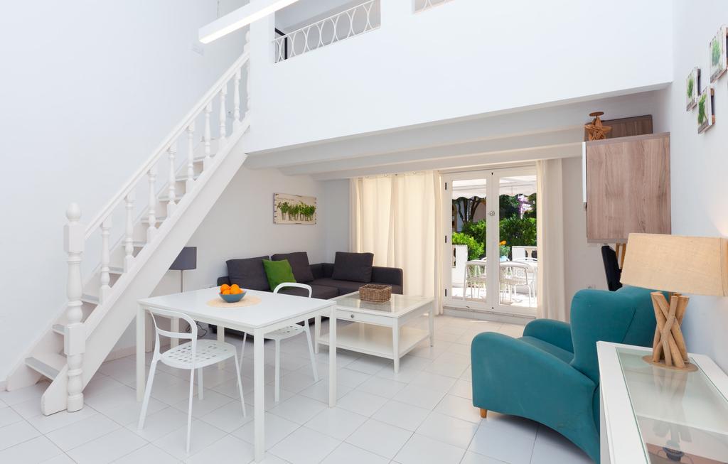 Apartamentos Mr La Racona Santa Llucia エクステリア 写真