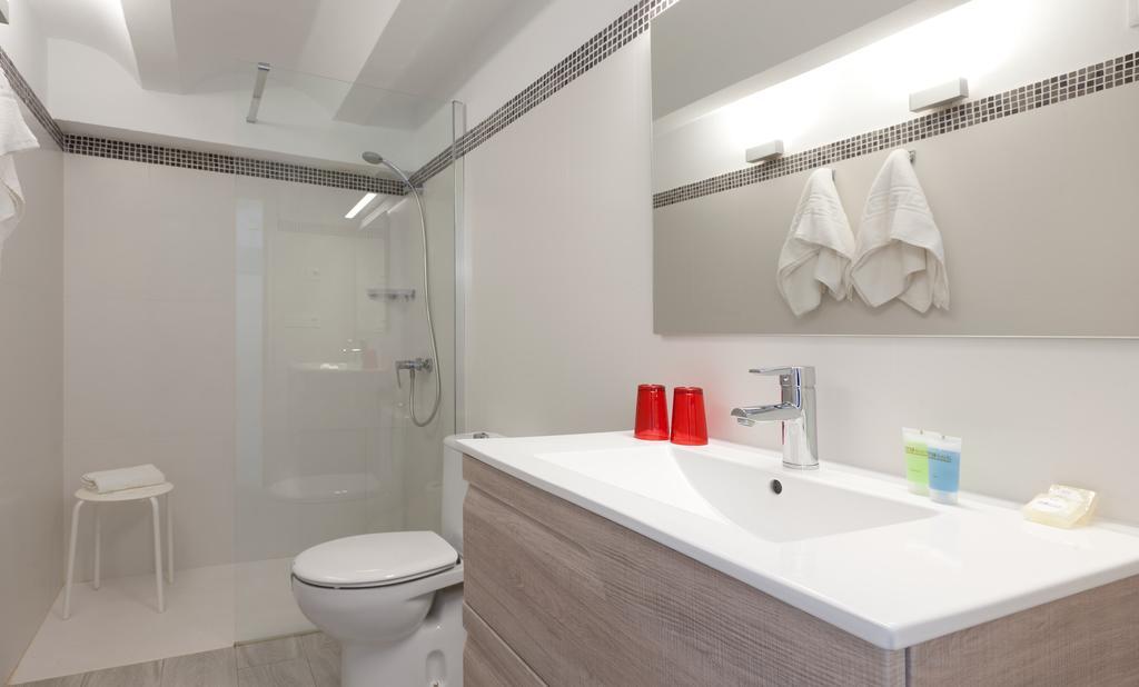 Apartamentos Mr La Racona Santa Llucia エクステリア 写真